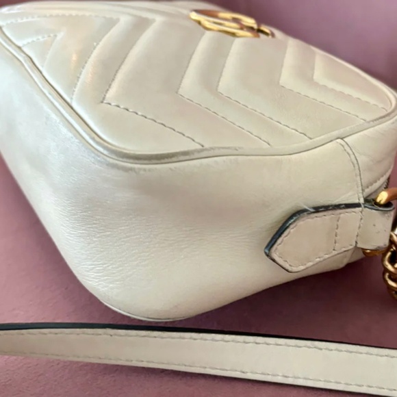 Authentic Gucci GG Marmont Mini Shoulder Bag - Picture 7 of 16